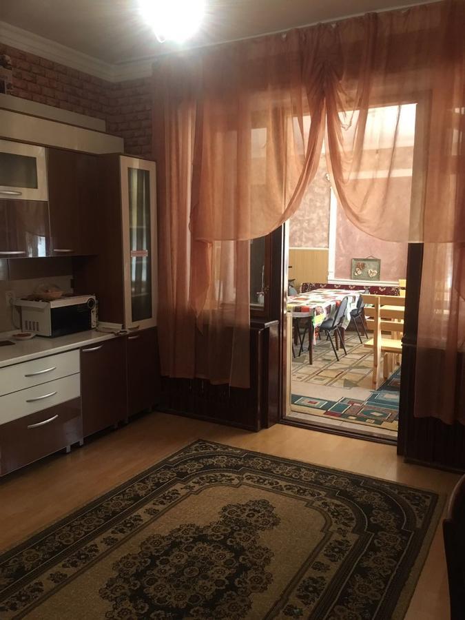 Hostel Shymhostle Szymkent Zewnętrze zdjęcie