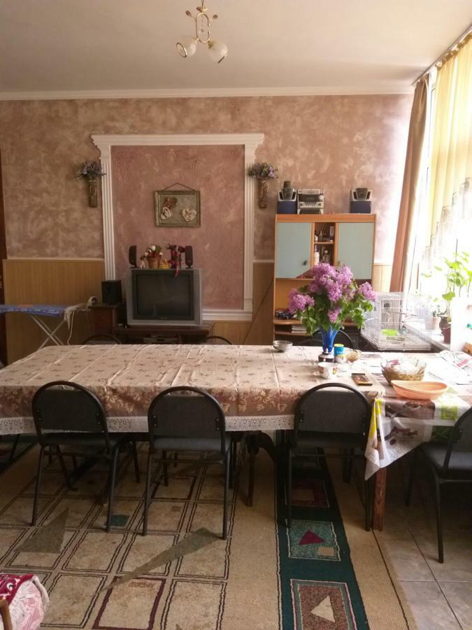 Hostel Shymhostle Szymkent Zewnętrze zdjęcie